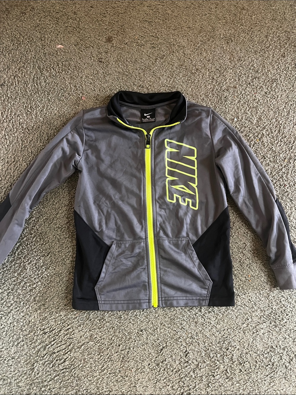 Nike Youth Size 6 (5-6) Gray Jacket with Neon Yellow Accents